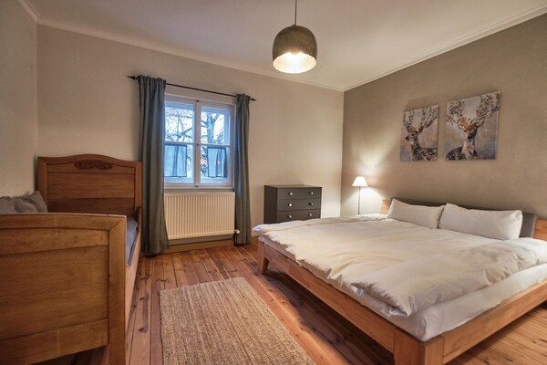 Premium-appartement-mit 2 Schlafbereichen-salle De Bain Privée Séparée - Kelheim