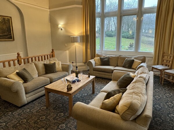 Cosy Self Catering Apartment In Large Victorian Residence - Edale