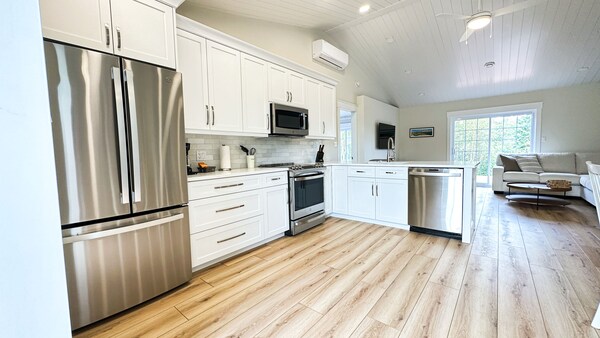 Newly Constructed 3-bedroom Suite Located At The Gables Of Pei - Cavendish Beach, Prince Edward Island National Park