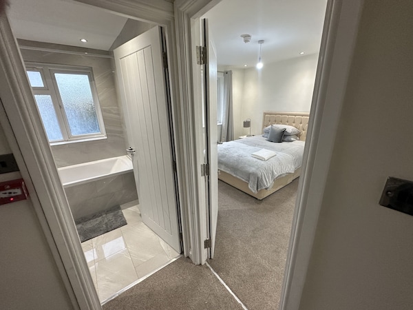 5 Bedroom House In Orpington - Sevenoaks
