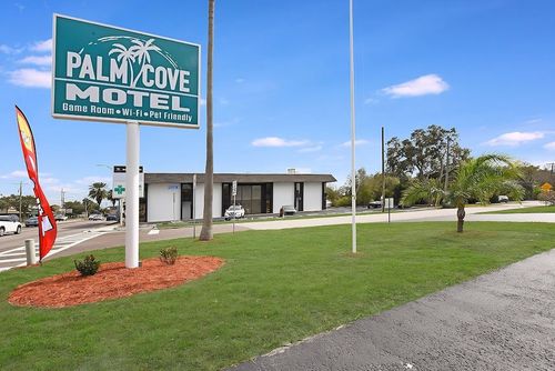 Palm Cove Motel - Dunedin, FL