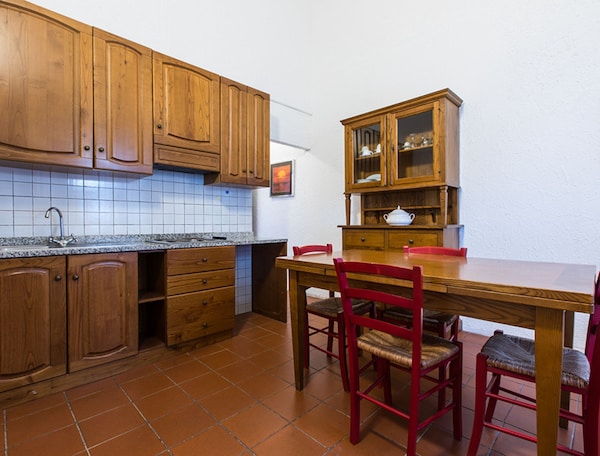 Holiday Home 'Podere La Pinetina - Ct6' With Shared Pool, Private Terrace And Wi-fi - Cecina