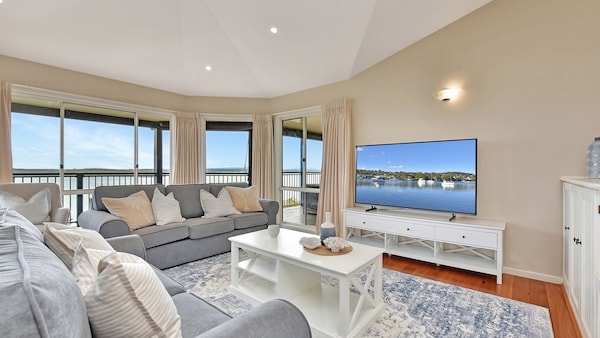 New Property  Pulbah Island Amazing Views In Wangi - The Best Views In The Area - Overlook Nook - Hunter Valley