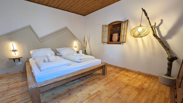 New! Modern Bavarian Flair With Mountain View In Front Of Famous Pilatushaus! - Unterammergau