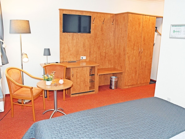 105 Doppelzimmer - Hotel Sonnenklahr Mit Pool - Göhren