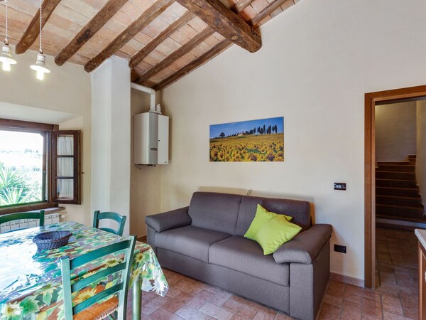 Tranquila Casa De Vacaciones En Volterra Con Piscina - Volterra