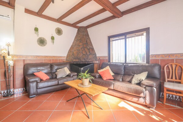 La Morada Del Yayo - Charming Villa With Private Pool And Free Wifi - Guillena