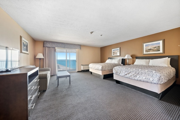Family Suite At Bayshore Resort Put-in-bay - Put-in-Bay, OH