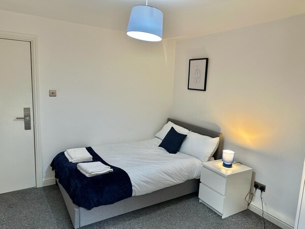 Fully Equipped. Great Location, Discounts For Longer Stays. - Bramhope