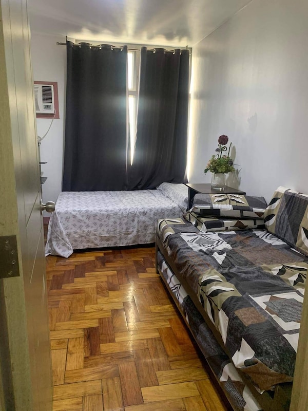 Cozy 2-bedroom Condo With Wifi, With Affordable Price. - Marikina
