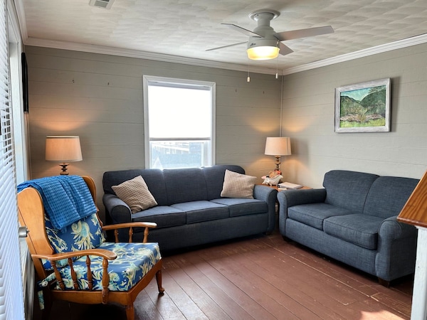 Oceanfront With Guest House, Pet Friendly, Historic Home - Nags Head, NC