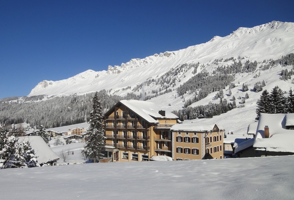 Hotel Alpina Parpan - Valbella