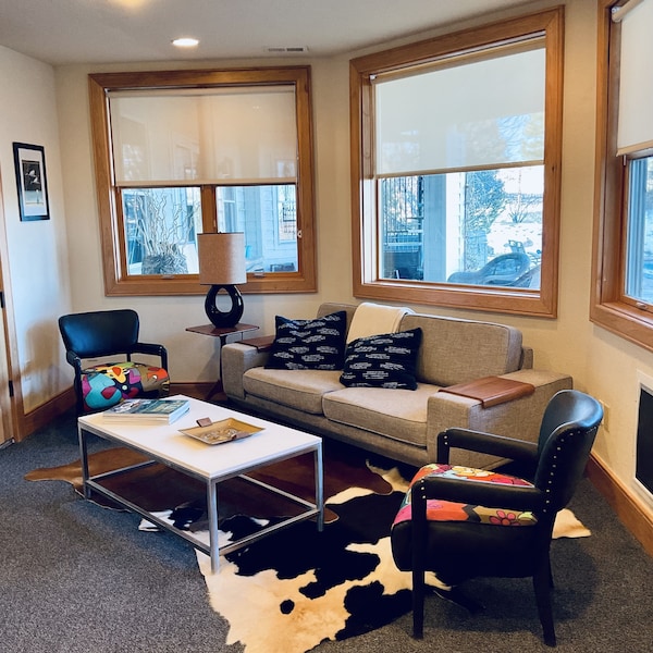 Beautiful Studio Apt Close To Downtown With Views And Hot Tub! - Castle Rock, CO