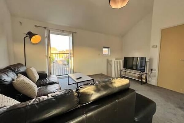 Luxury Home In Rugby Ready 4u - Rugby