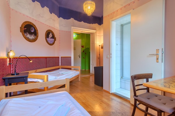Twin Room With Private Bathroom - Dresden