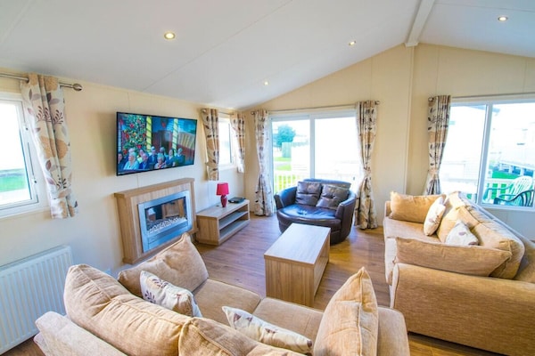 Mp630 Lodge - Camber Sands Holiday Park - Sleeps 8 + Huge Gated Decking - Washing Machine - Camber Sands