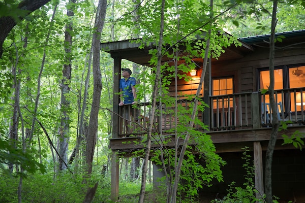Sumac Cottage At The Inn & Spa At Cedar Falls - Hocking Hills State Park, OH
