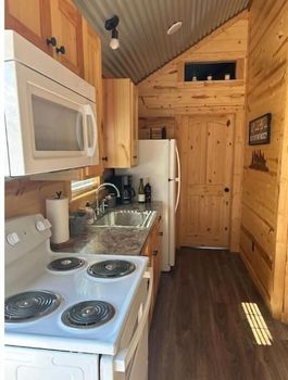 Find cheap vacation rentals in Llano, TX cozycozy