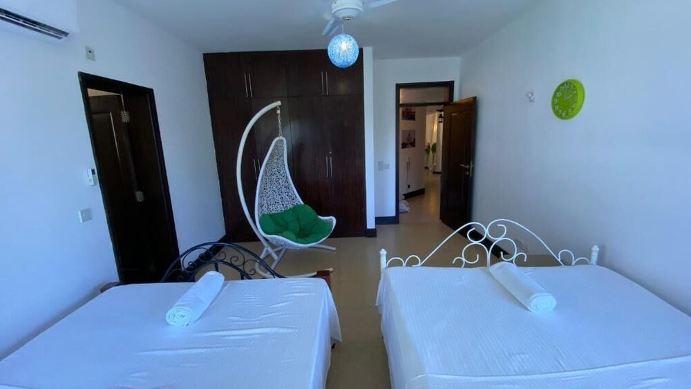 Lux Suites Hayana Palm Apartments - Mombasa