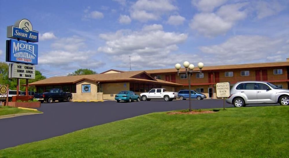 Swan Inn Motel - Grand Rapids, MI
