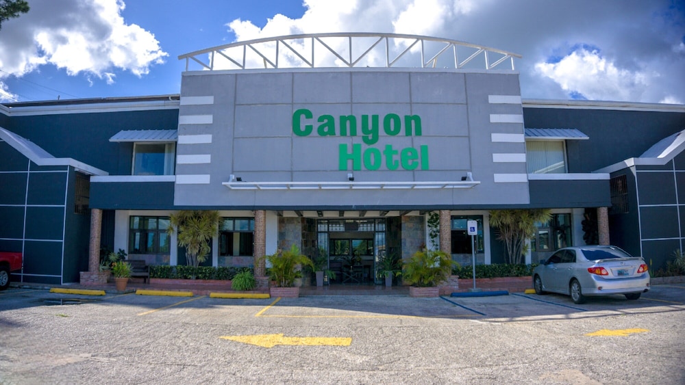 Canyon Boutique Hotel - Puerto Rico