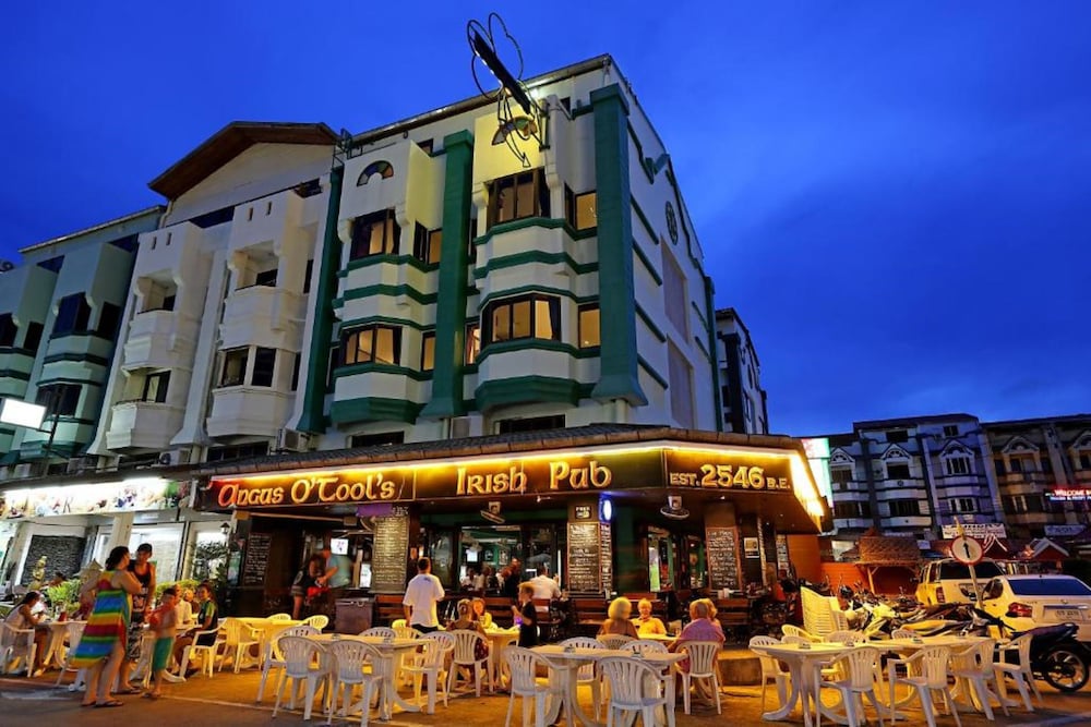 Angus O'tool's Irish Pub Guesthouse - Changwat Phuket