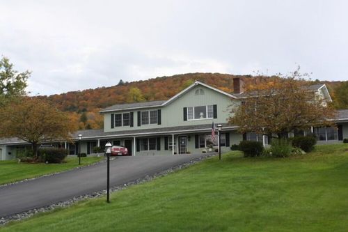 Quechee State Park, Hartford airbnb, hotels and vacation rentals