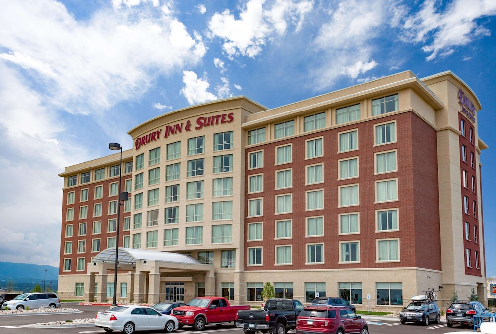 Drury Inn & Suites Colorado Springs Near the Air Force Academy - Kolorado