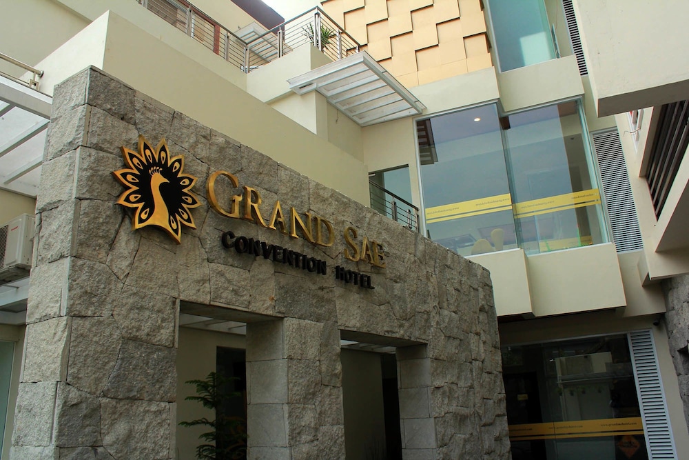 Grand Sae Boutique Hotel - Surakarta
