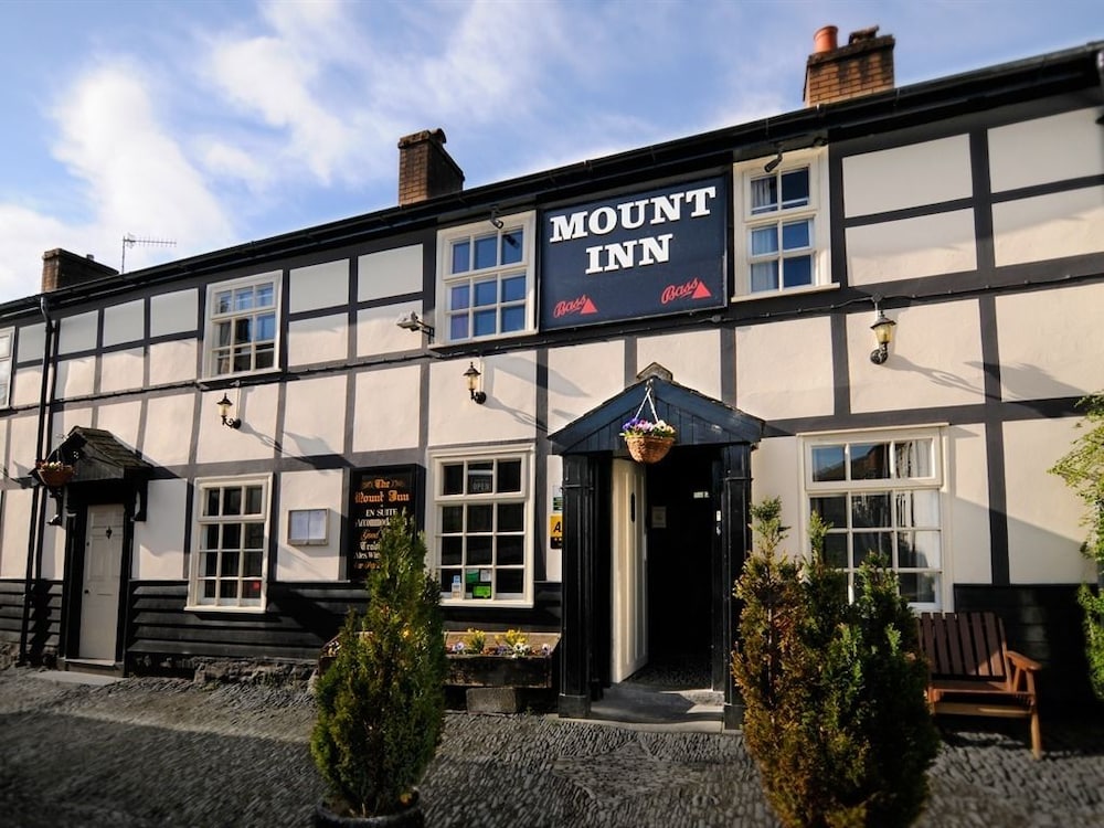 Twin Ensuite At The Mount Inn - Llanidloes