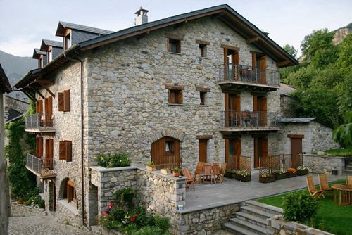 Hotel Casa Cornel - Pyreneeën