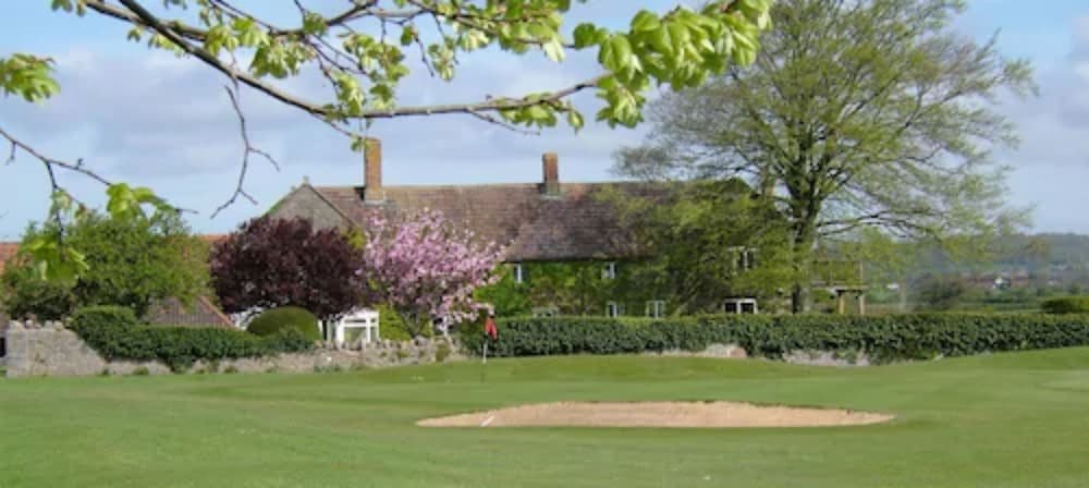 Mendip Spring Golf Club - Weston-super-Mare