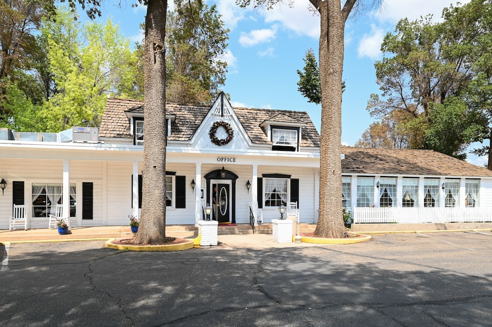 Parry Lodge - Fredonia, AZ