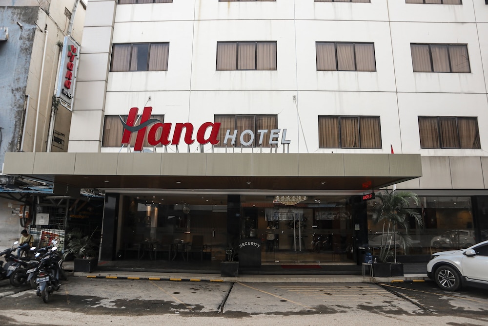 Hana Hotel - Lubuk Baja