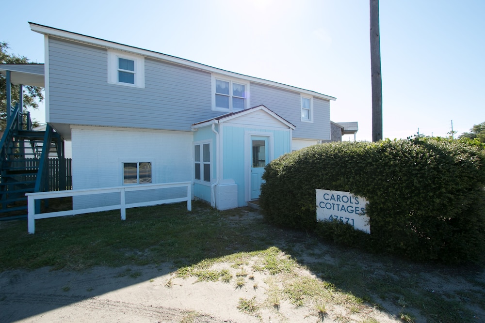 Outer Banks Motel - Village Accommodations - Hatteras Island, NC