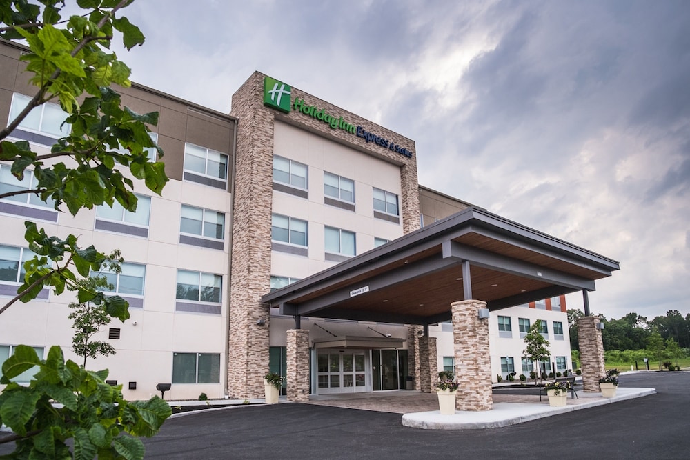 Holiday Inn Express & Suites Kingston-ulster, An Ihg Hotel - Dutchess County, NY