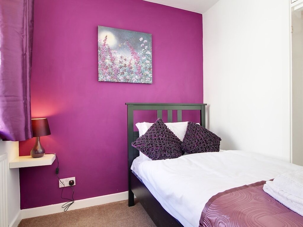 City central, 2 min to the sea, 4 Bedroom Townhouse, wi-fi, car-park - Brighton