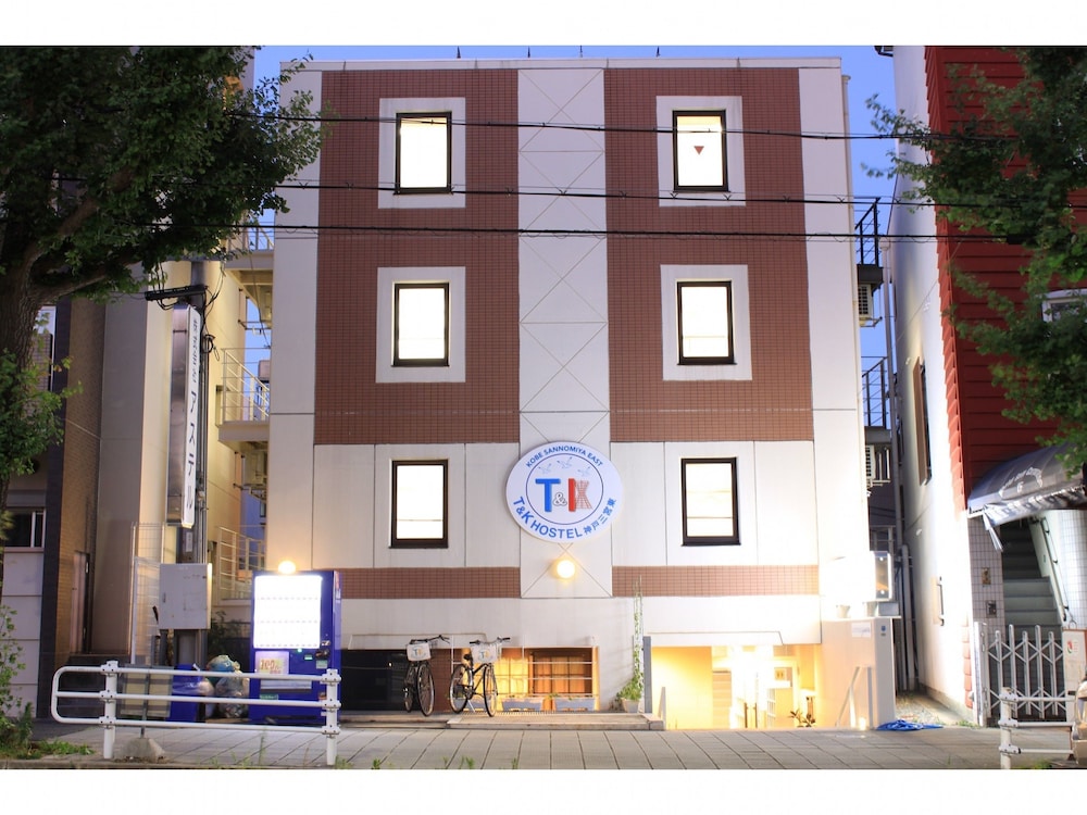 T&k Hostel Kobe Sannomiya East - Kōbe