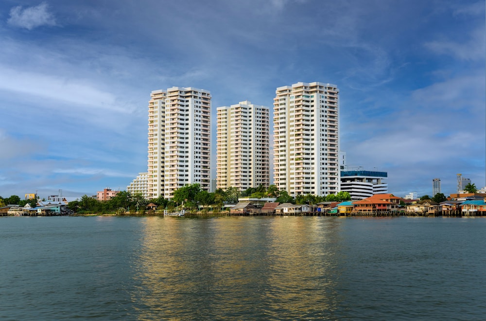 Riverine Place Hotel And Residence - Bang Kruai