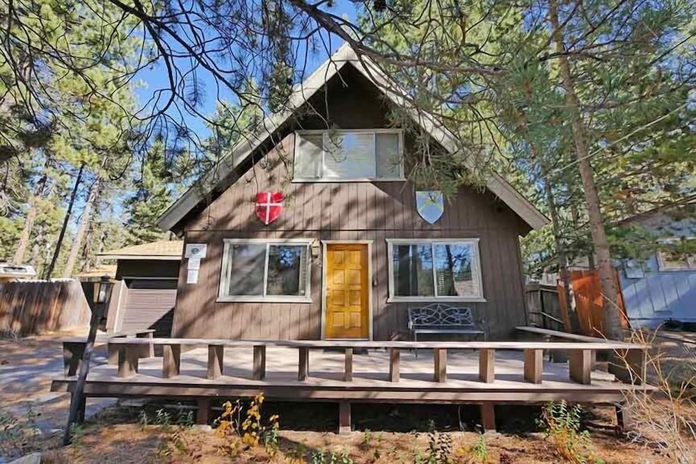 3542 Bobby Grey Circle 3 Bedroom Cabin By Redawning - South Lake Tahoe