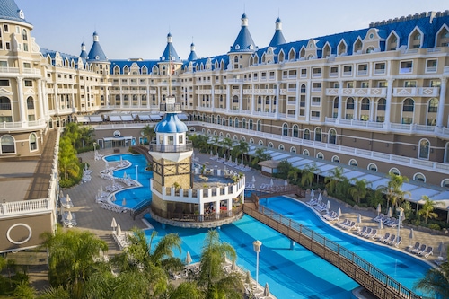 Haydarpasha Palace Hotel - Türkler