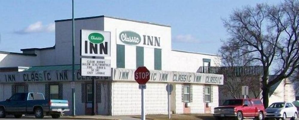 Classic Inn - Melville, Canada