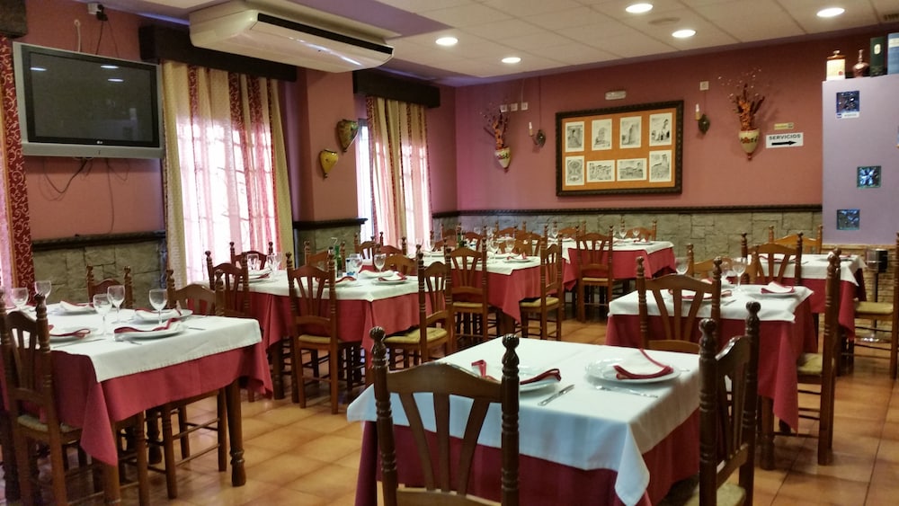 Hotel Restaurante Casa Marchena - Vilches