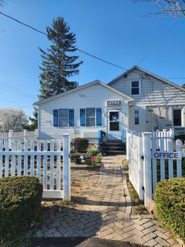 Laurel Lake, Shippensburg airbnb, hotels and vacation rentals