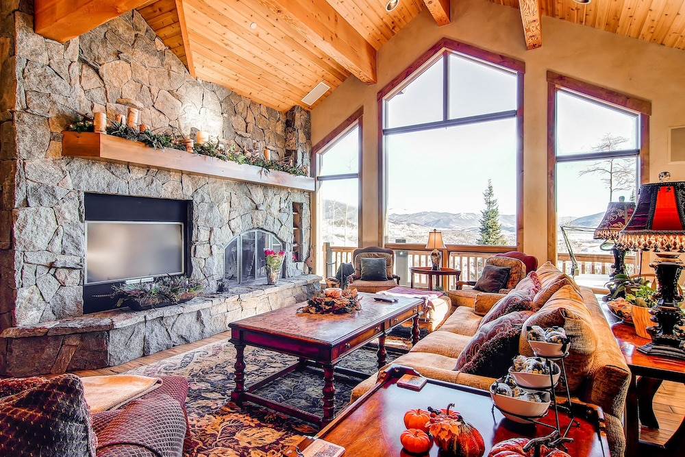 Three Peaks Mountain Lodge 5 Bedroom Home By Redawning - Dillon, CO