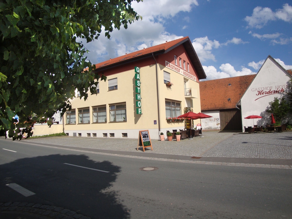 Gasthof Hotel Herderich - Geiselwind