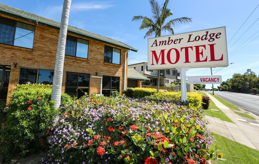 Amber Lodge Motel - Gladstone, Queensland