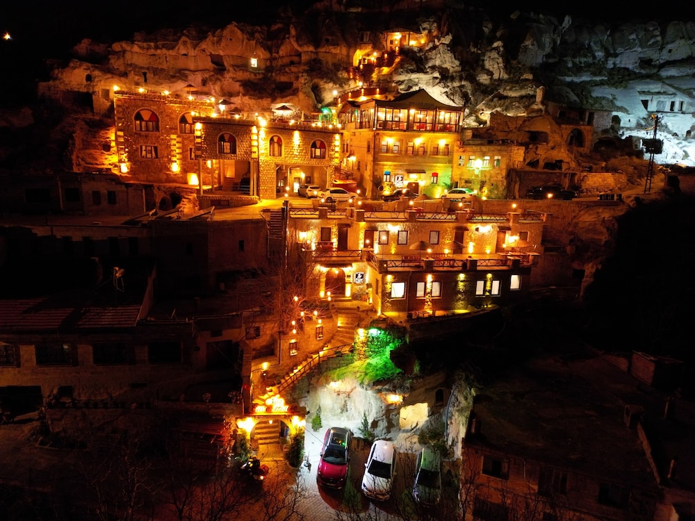 Cappadocia Nar Cave House & Hot Swimming Pool. - Kappadokien