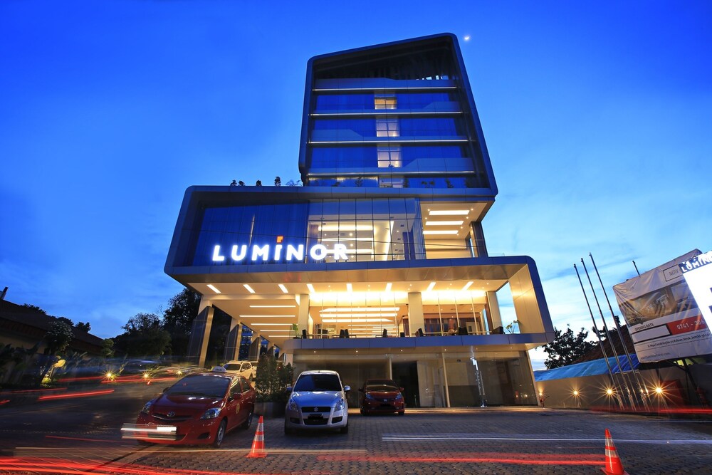 Luminor Hotel Jambi Kebun Jeruk By Wh - Jambi