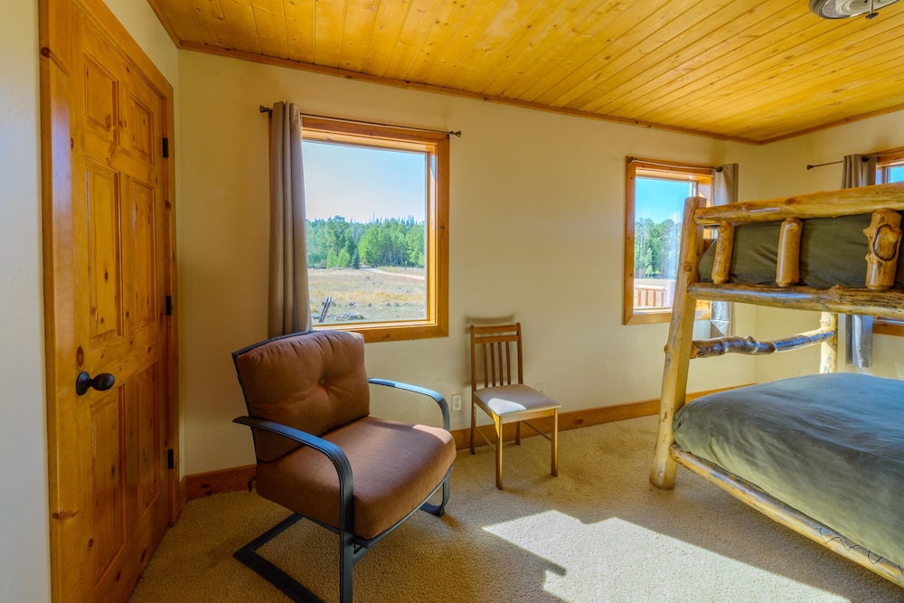 Cabin On The Prairie 3 Habitaciones / 2. 5 Baños áRea Ideal Para Que Los Niños Jueguen - Utah